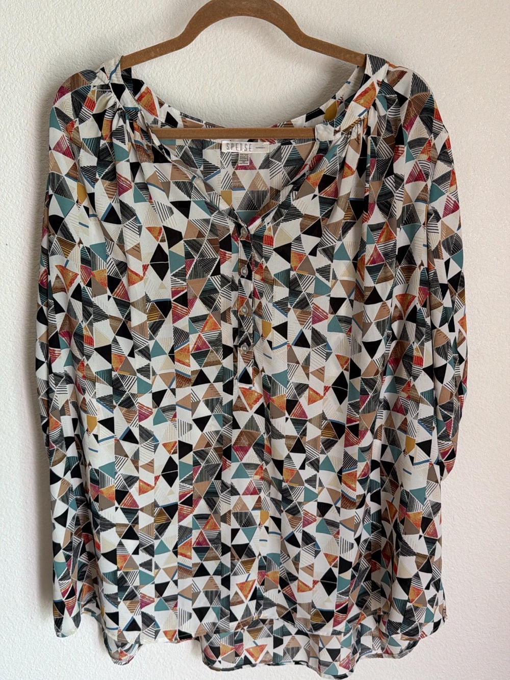 Spense Geometric Print Women’s Blouse in Multi-Color